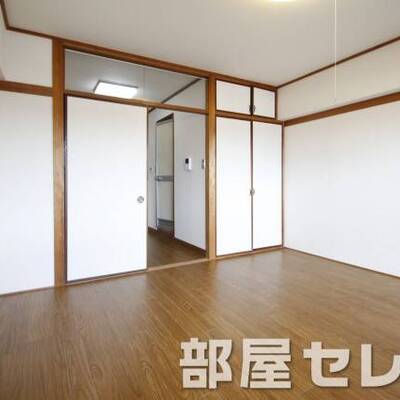 約8帖ある居室。