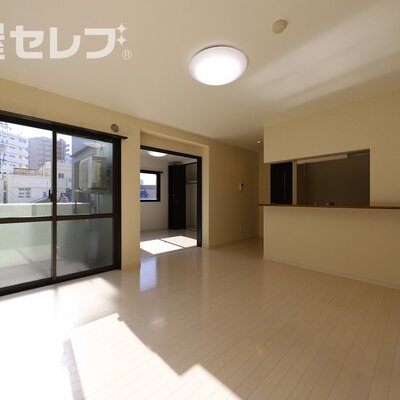 シューズボックス。イメージ写真