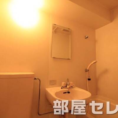 使い勝手のよい洗面台です。