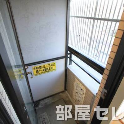 ちょっとしたベランダ。