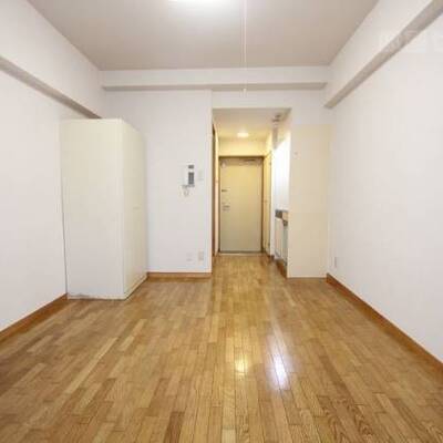 ※他の部屋の写真を流用しています。