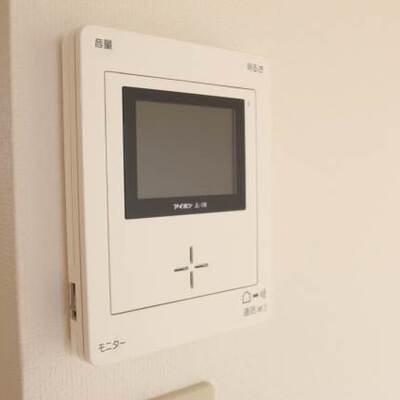 ＴＶモニター付きで来客者を確認できます。（イメージ写真）