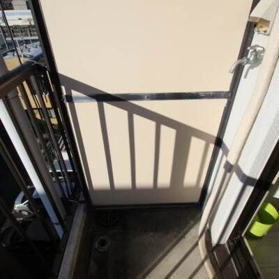 ベランダに洗濯機置けます。（イメージ写真）