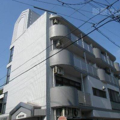 南向きの建物で　日当たりいいですよ