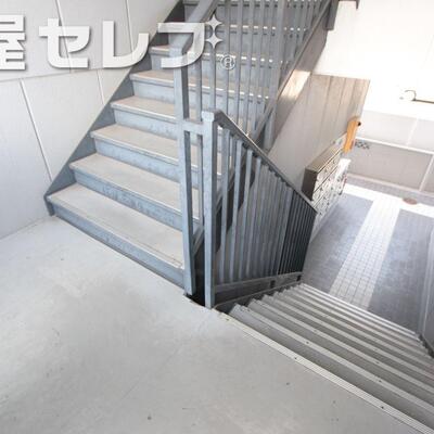 きれいにしている階段です。