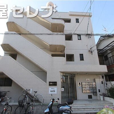 駐輪場。