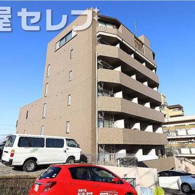 どっしりした外観です。