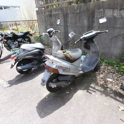 バイク置場も完備しています。
