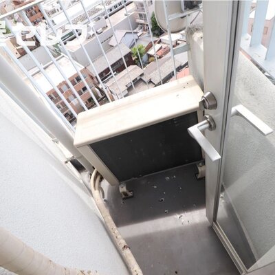 ※203号室内装写真参照