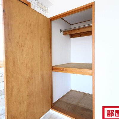 ハンガーも掛けられます。