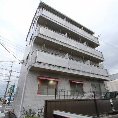 カッコイイ外観ですね。