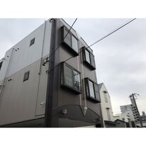 SQUARE FOUR