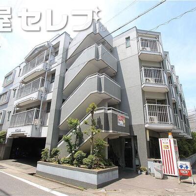 保呂公園近くのマンション。