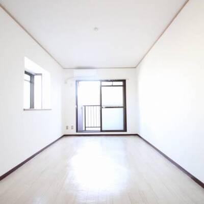 広々したお部屋で生活しやすいですね。