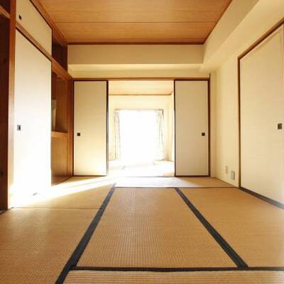 402号室撮影。