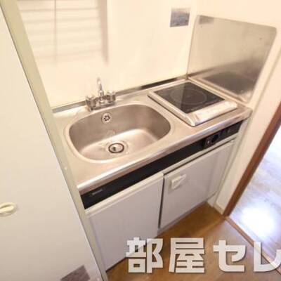 1口コンロ付き。