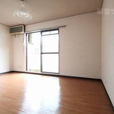 明るいお部屋です。