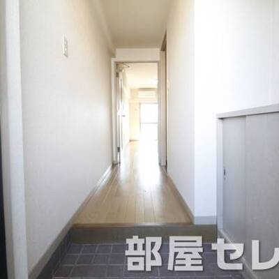 玄関から見た景色です。