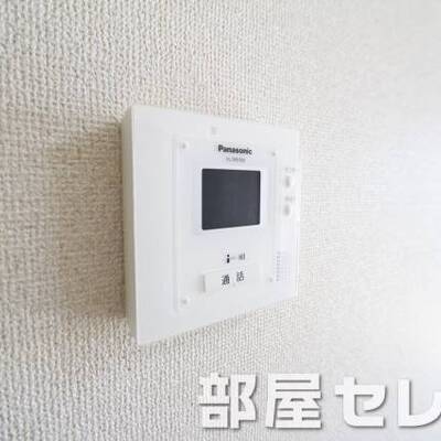 安心TVモニターホンです。
